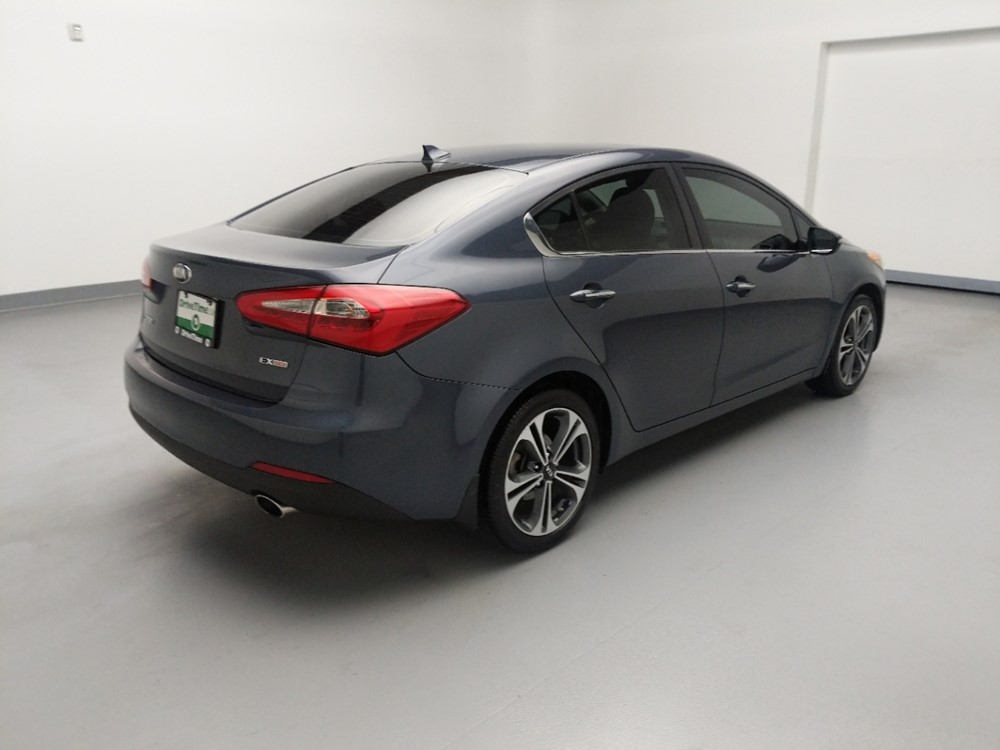 2014 Kia Forte - Passenger Rear Bumper