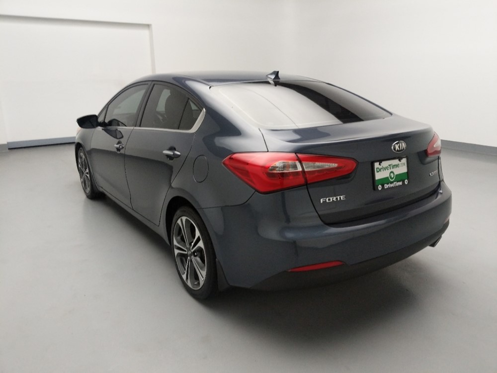 2014 Kia Forte - Driver Rear Bumper