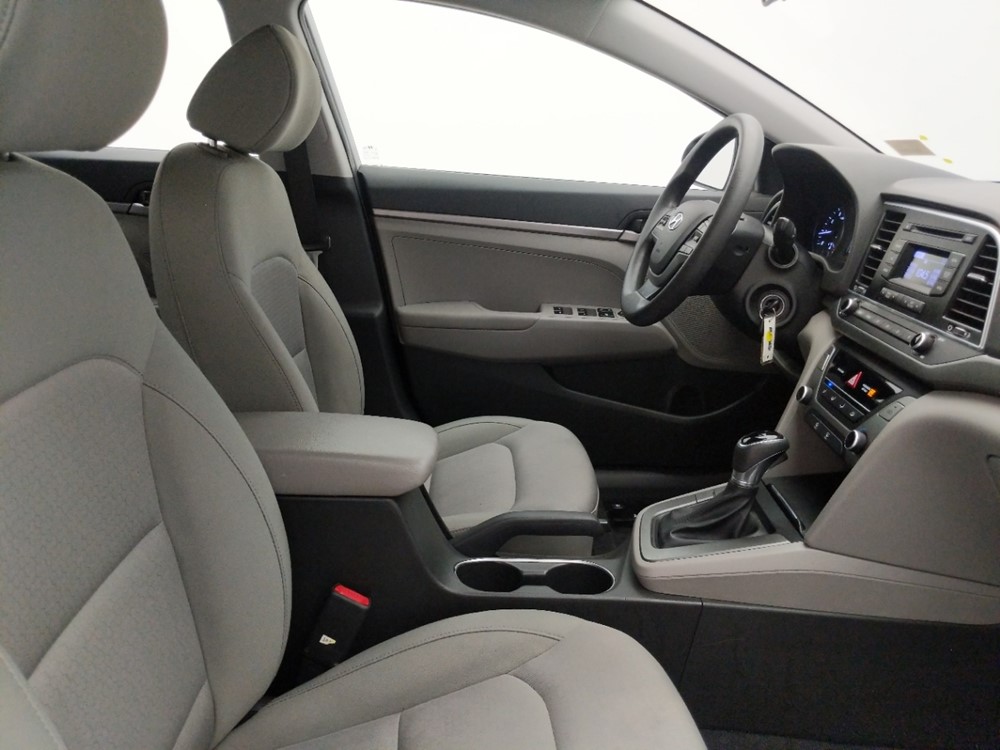 2017 Hyundai Elantra - Passenger Front Seat