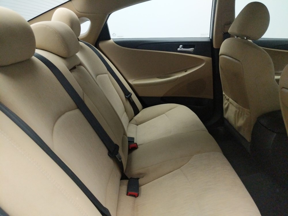 2013 Hyundai Sonata - Passenger Rear Seat