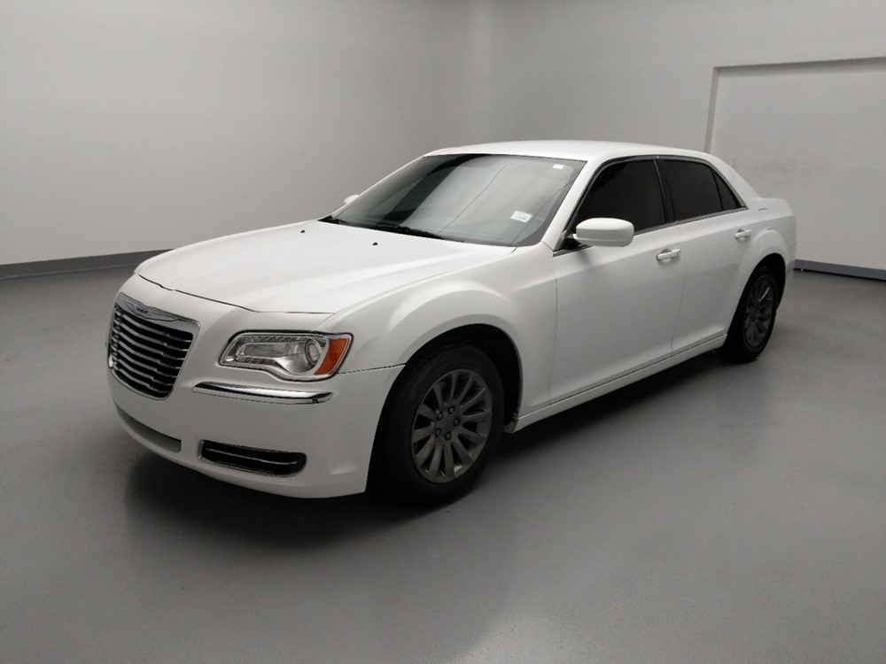 2013 Chrysler 300 - Driver Front Bumper