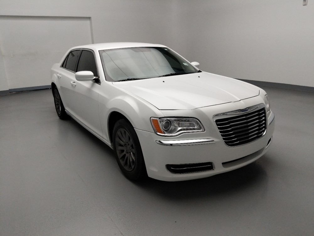 2013 Chrysler 300 - Passenger Front Bumper