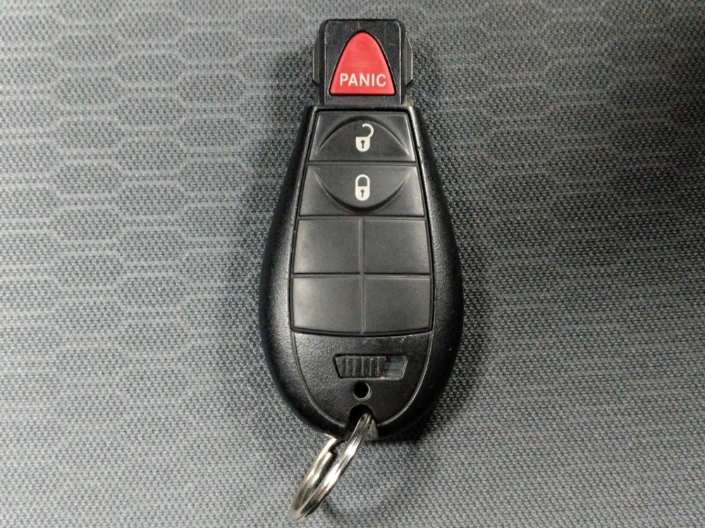 2017 Dodge Ram 1500 - Keys