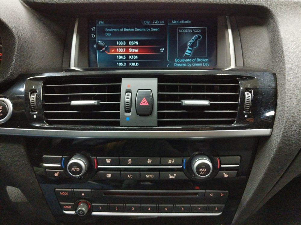 2017 BMW X3 - Stereo Package