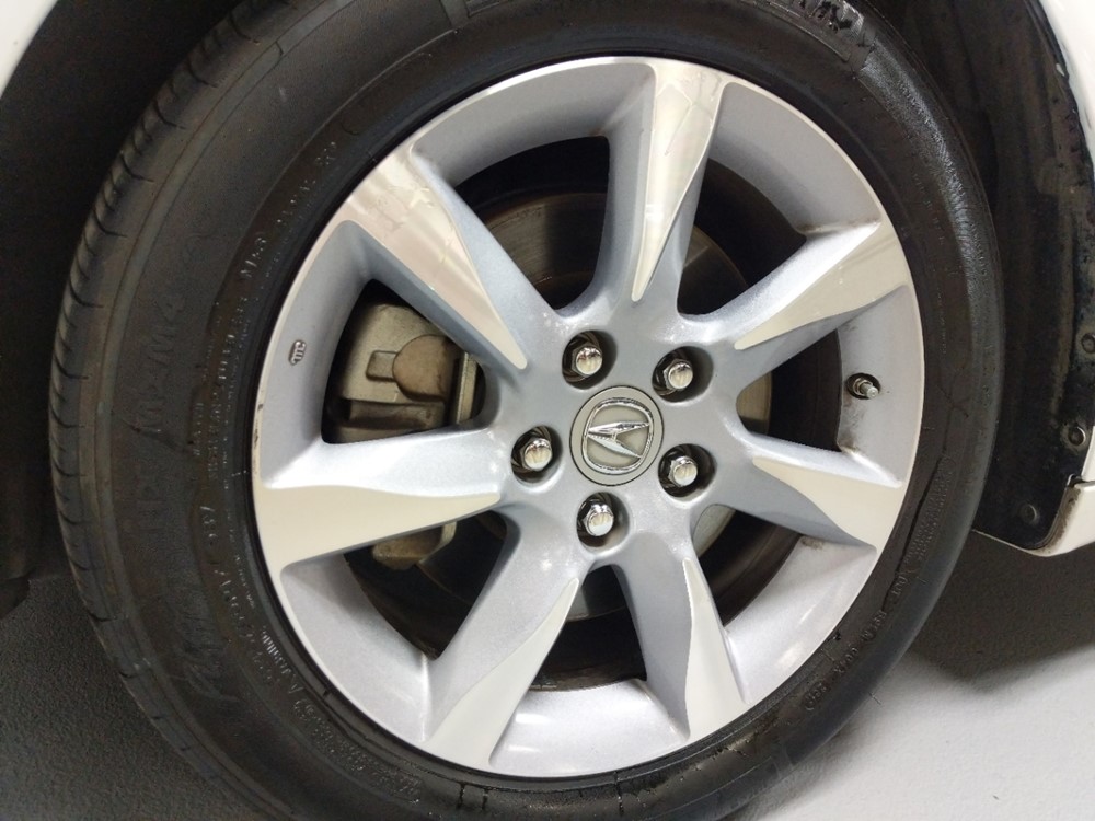 2013 Acura TL - Wheel