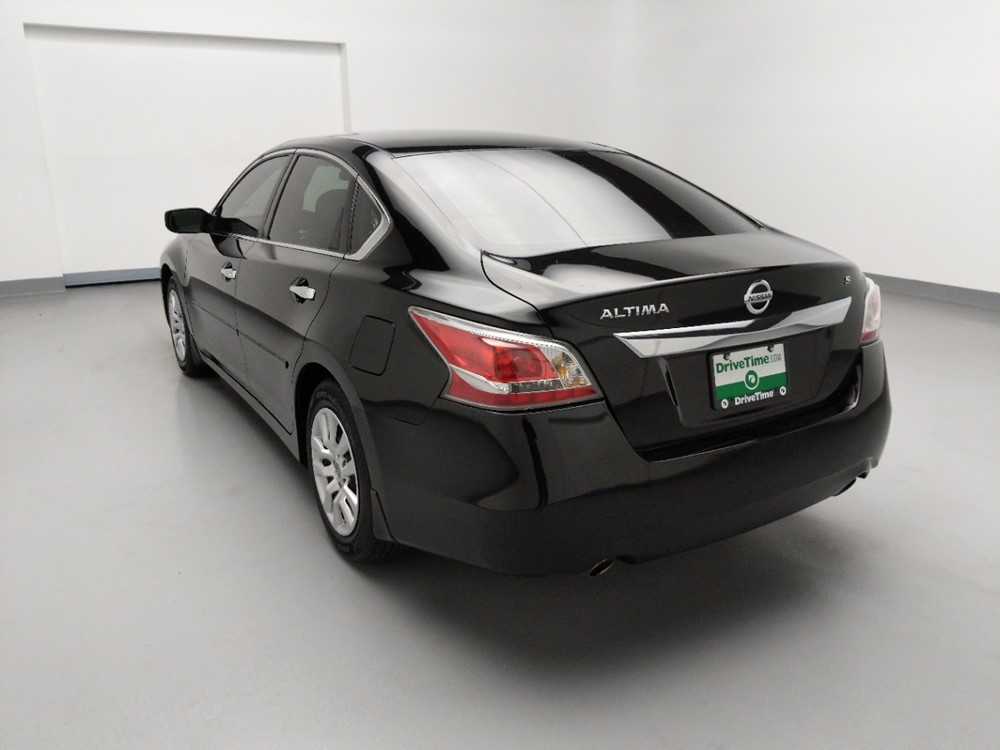 2015 Nissan Altima - Driver Rear Bumper
