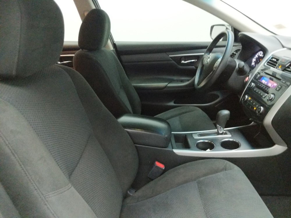 2015 Nissan Altima - Passenger Front Seat