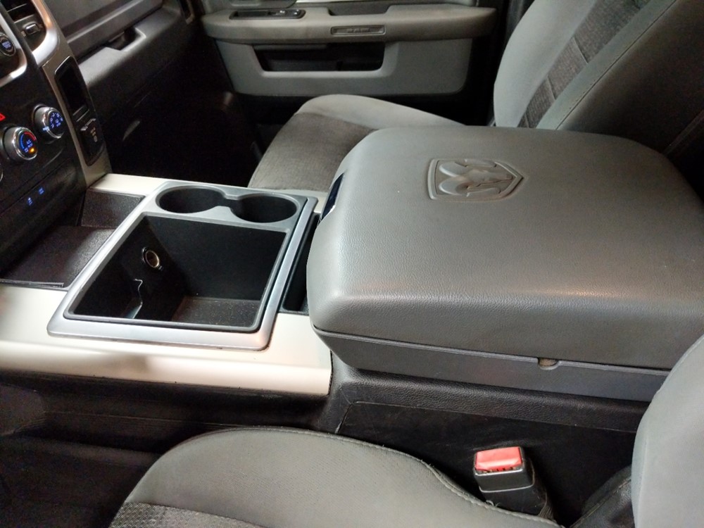 2014 Dodge Ram 1500 - Center Console/Cup Holders