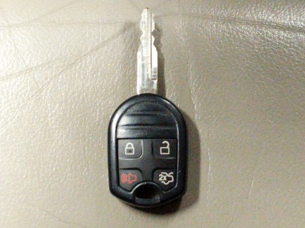 2013 Ford Edge - Keys