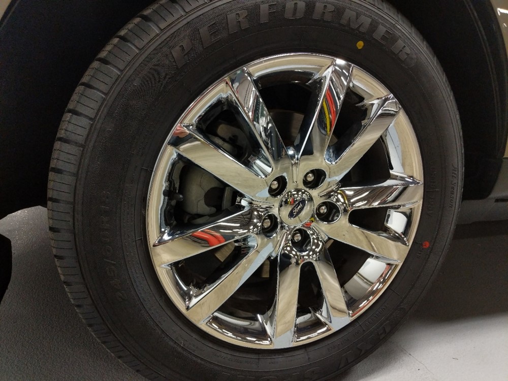 2013 Ford Edge - Wheel