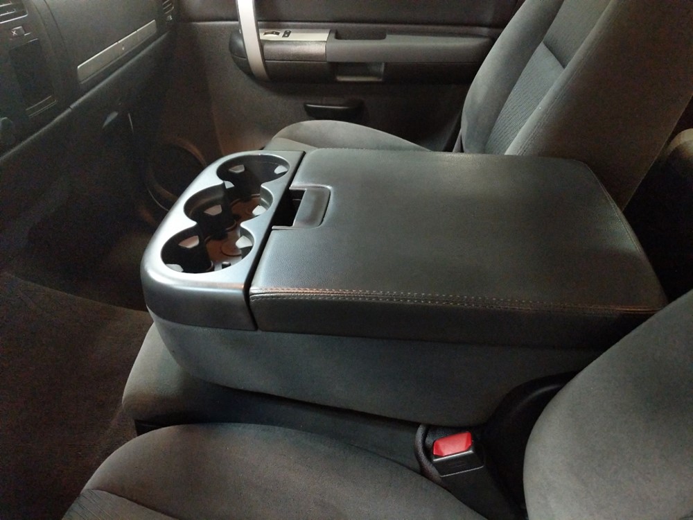 2009 Chevrolet Silverado 1500 - Center Console/Cup Holders
