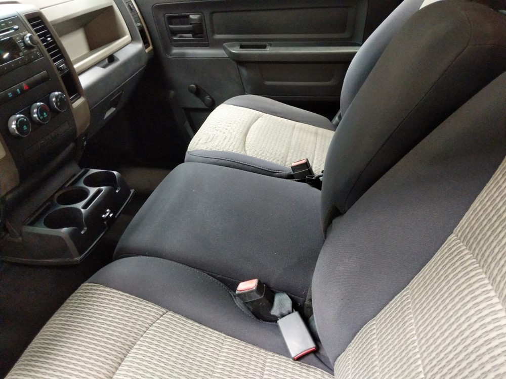 2012 Dodge Ram 1500 - Center Console/Cup Holders