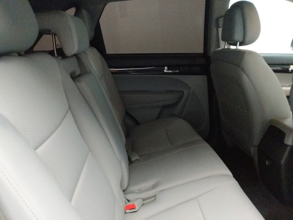 2013 Kia Sorento - Passenger Rear Seat