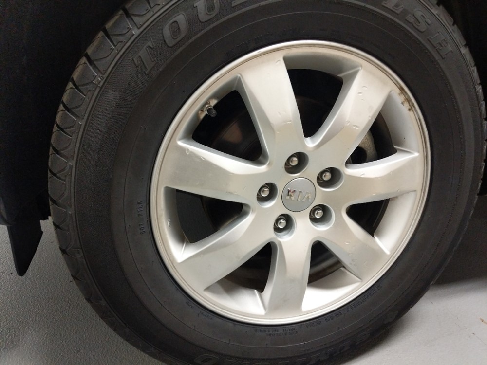 2013 Kia Sorento - Wheel