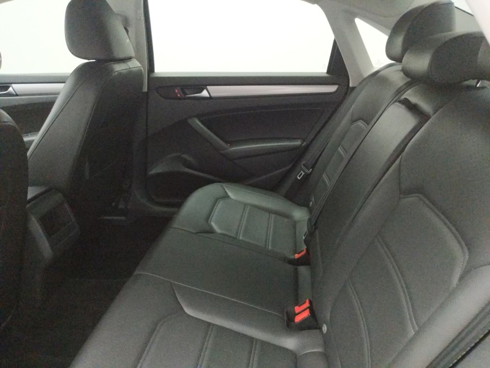 2015 Volkswagen Passat - Driver Rear Seat
