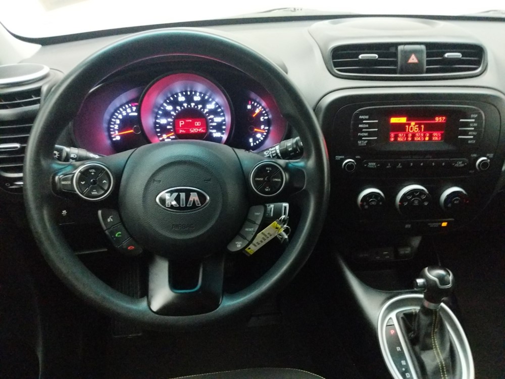 2015 Kia Soul - Driver Dash