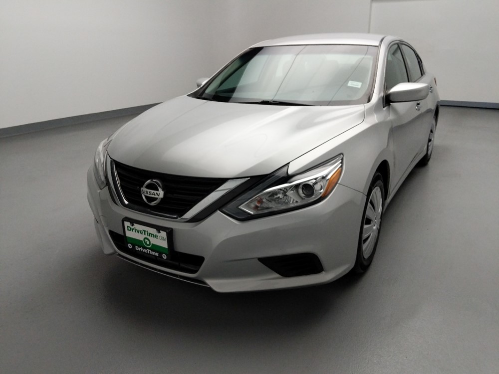 2016 Nissan Altima - Driver Front Hood
