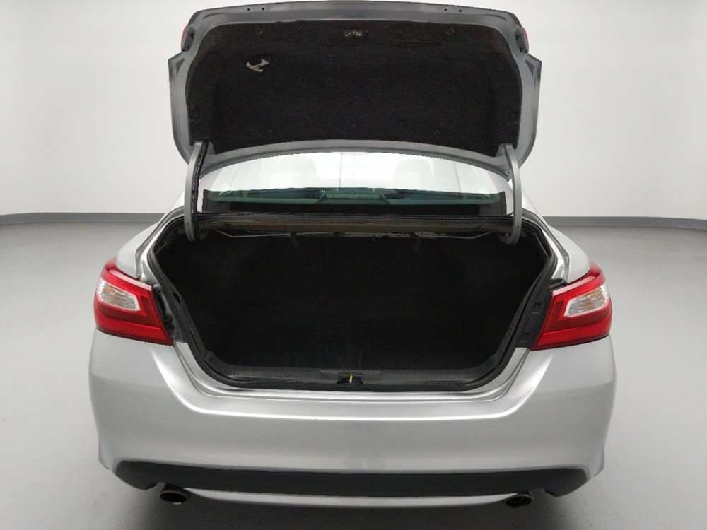 2016 Nissan Altima - Keys