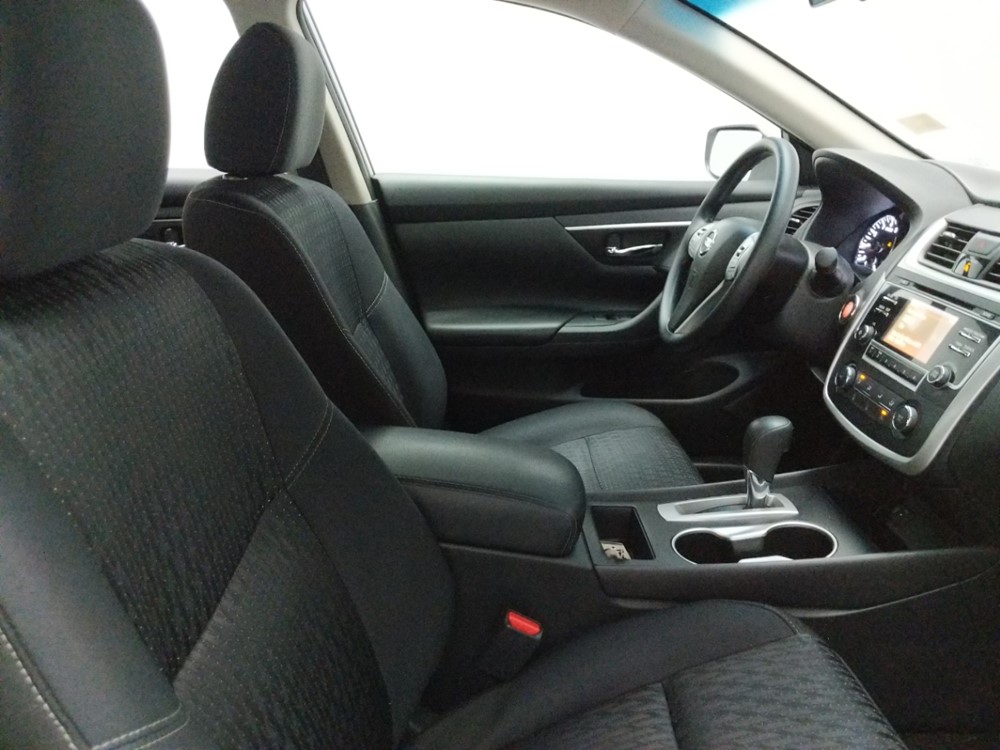 2016 Nissan Altima - Passenger Front Seat