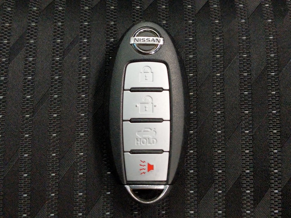 2016 Nissan Altima - VIN Plate