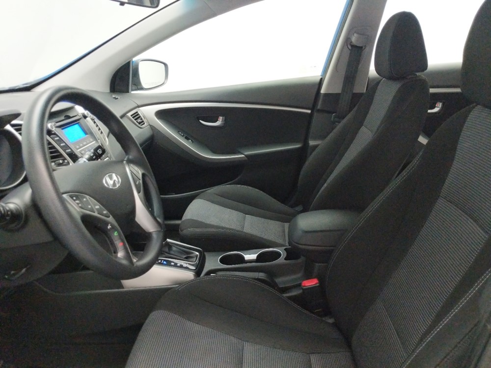 2017 Hyundai Elantra - Driver Front Seat