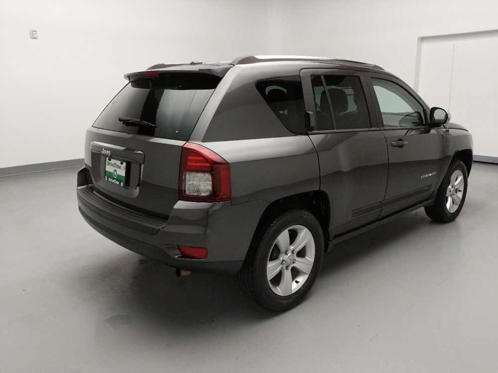 2014 Jeep Compass - Passenger Rear Bumper