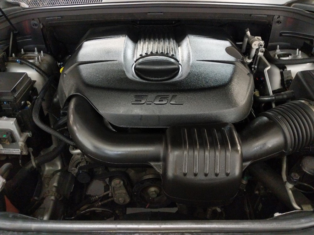 2011 Jeep Grand Cherokee - Engine