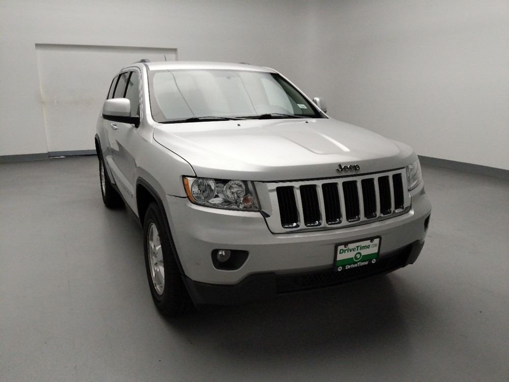2011 Jeep Grand Cherokee - Passenger Front Hood