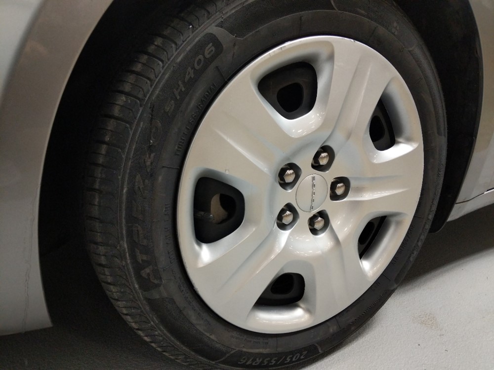 2016 Dodge Dart - Wheel