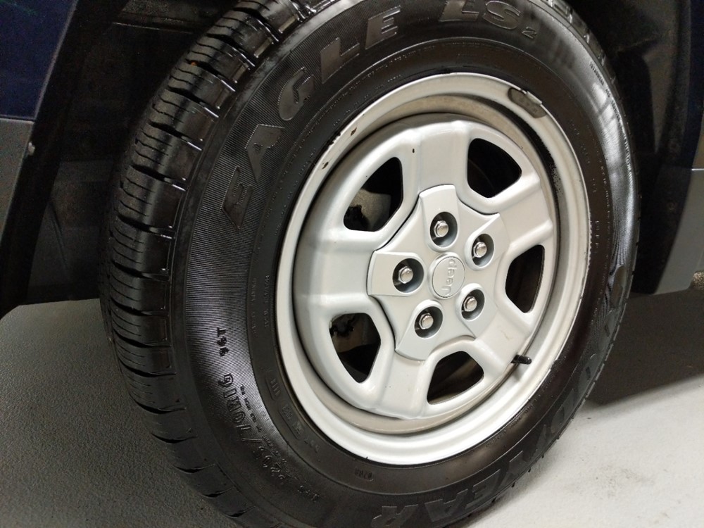 2015 Jeep Patriot - Wheel