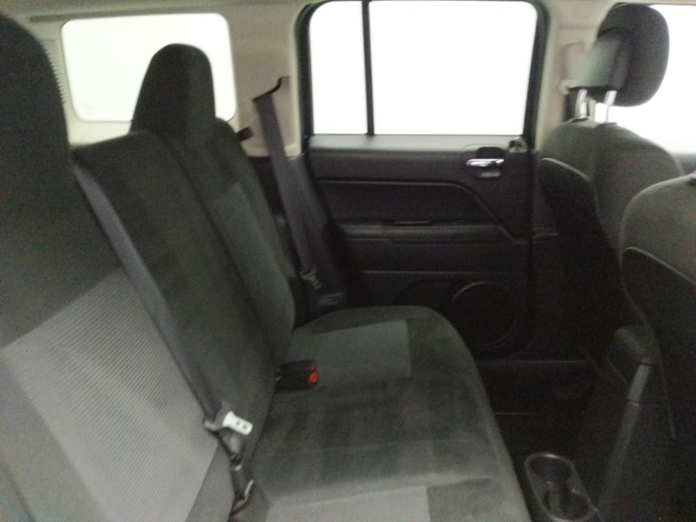 2015 Jeep Patriot - Passenger Rear Seat