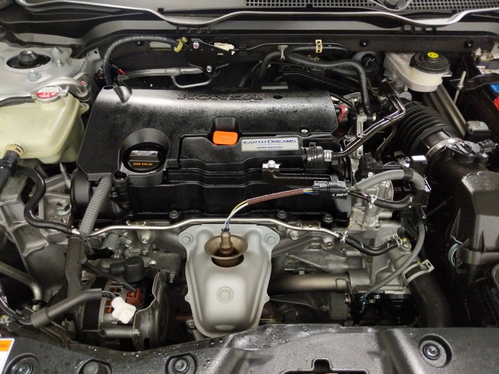 2017 Honda Civic - Engine