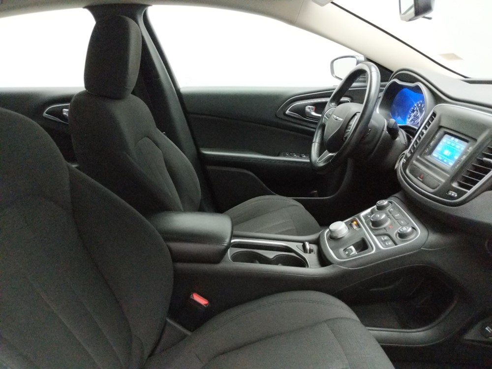 2016 Chrysler 200 - Passenger Front Seat