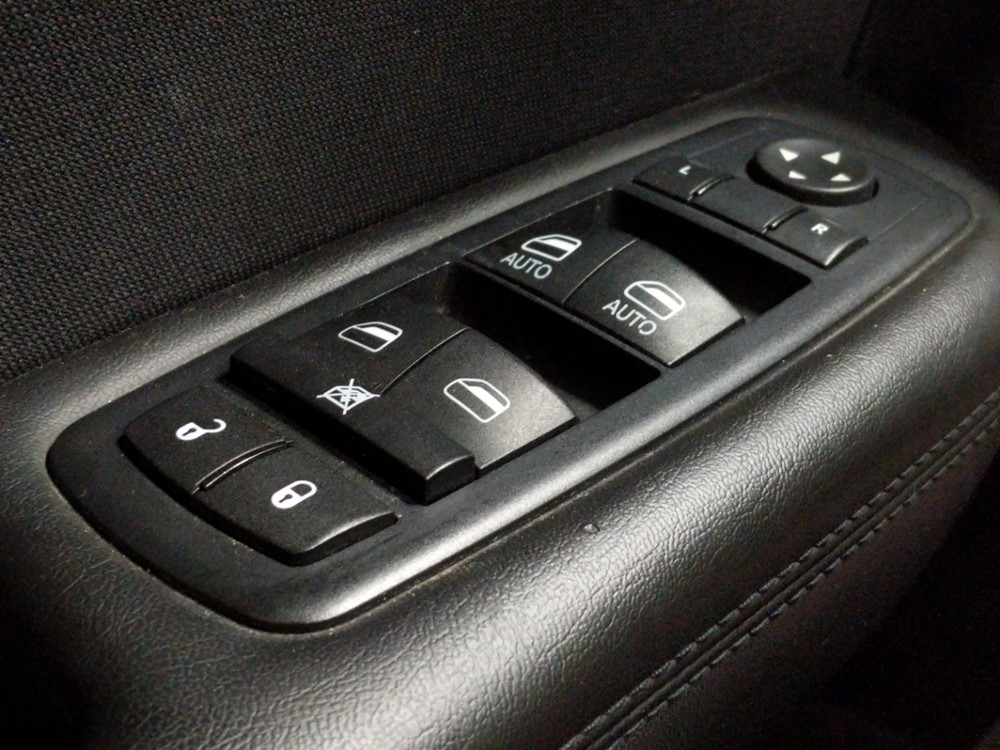 2016 Chrysler 200 - Driver Power Windows/Lock Control