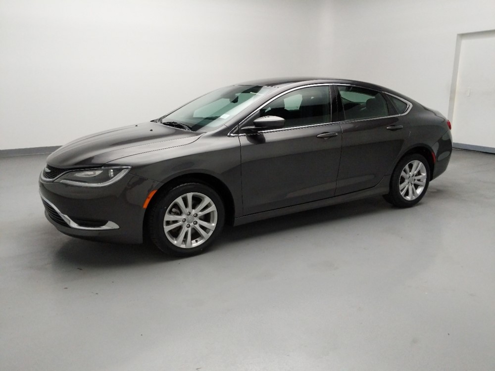 2016 Chrysler 200 - Driver Front Side