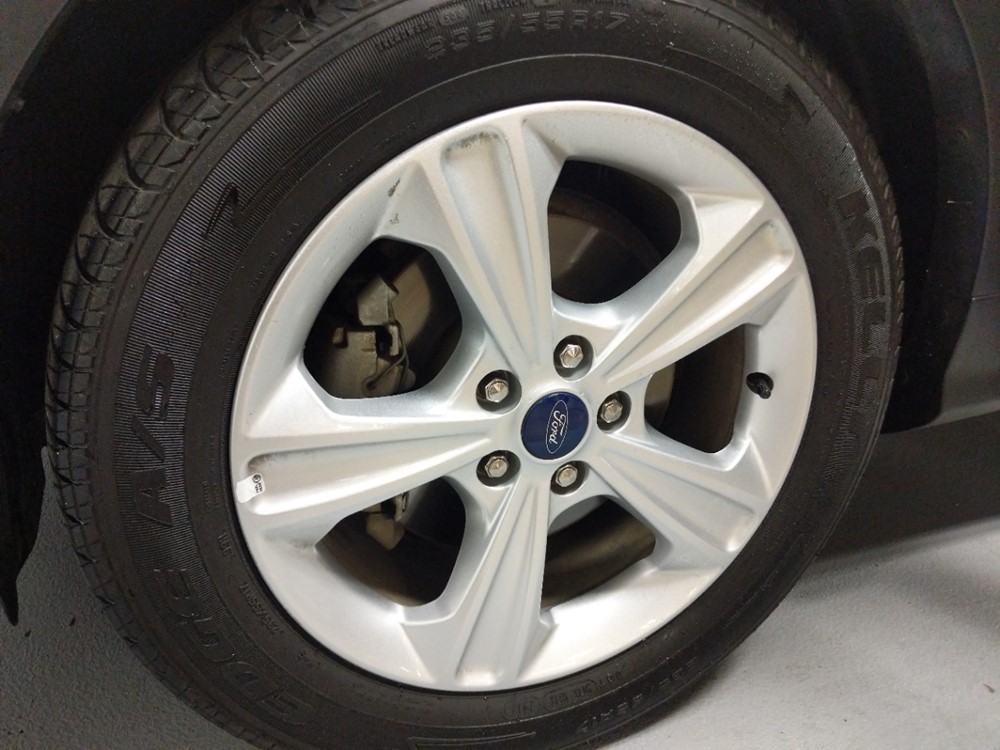 2014 Ford Escape - Wheel