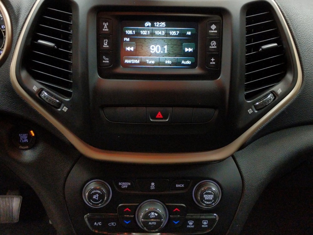 2014 Jeep Cherokee - Stereo Package