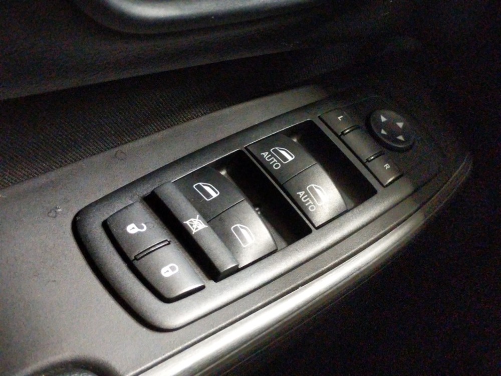 2014 Jeep Cherokee - Driver Power Windows/Lock Control