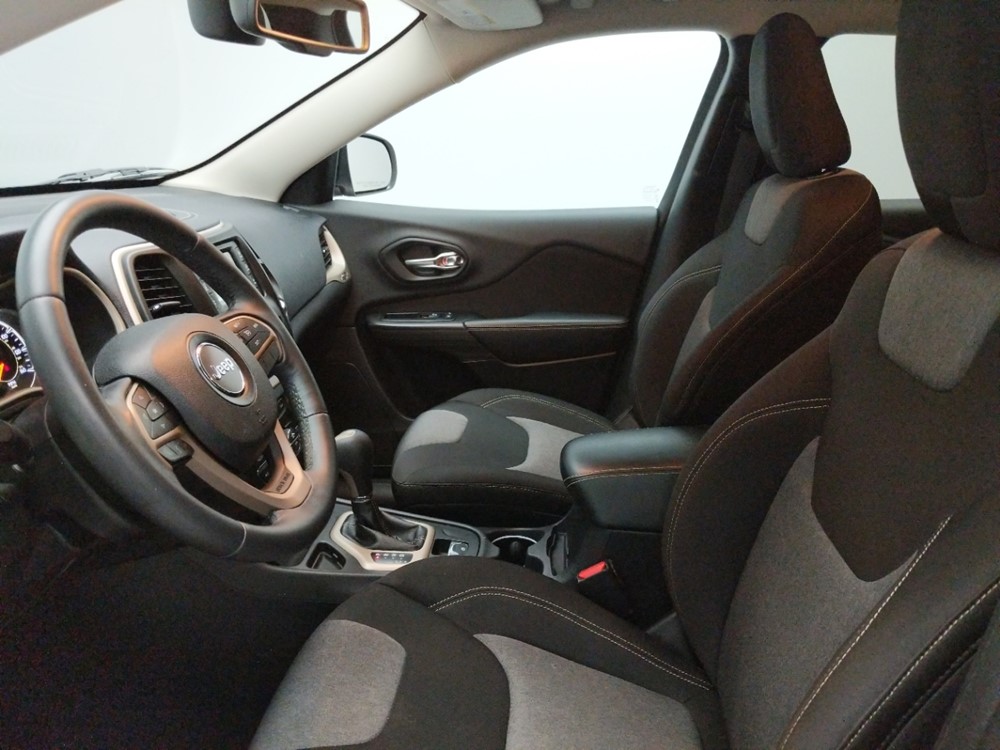 2014 Jeep Cherokee - Driver Front Seat