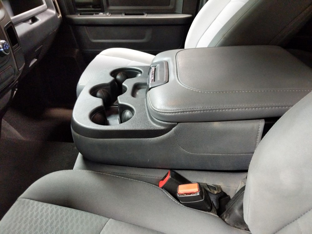 2016 Dodge Ram 1500 - Center Console/Cup Holders