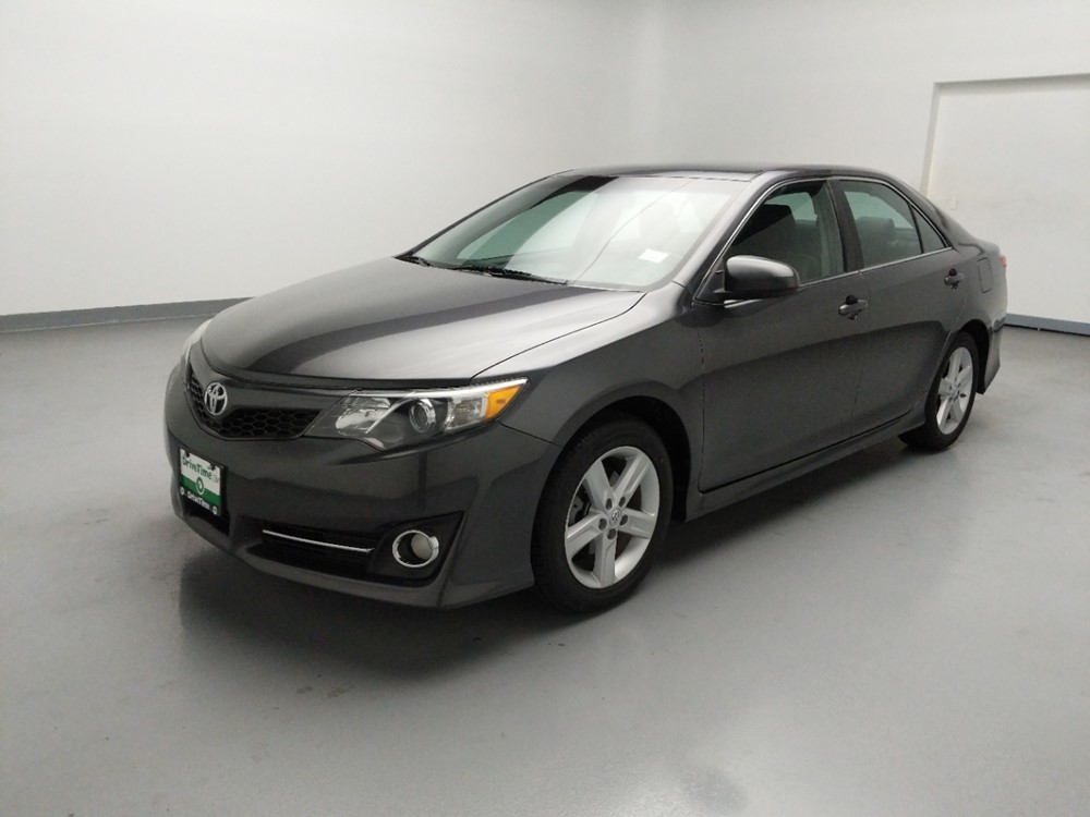 2014 Toyota Camry - Driver Front Bumper