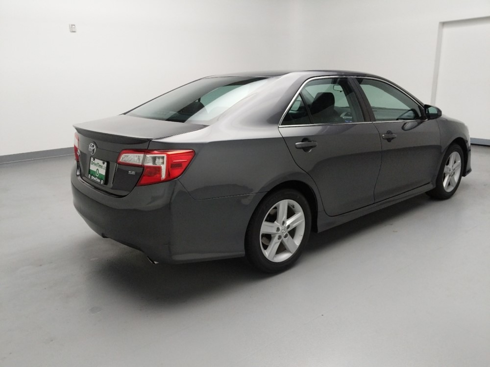 2014 Toyota Camry - Passenger Rear Bumper