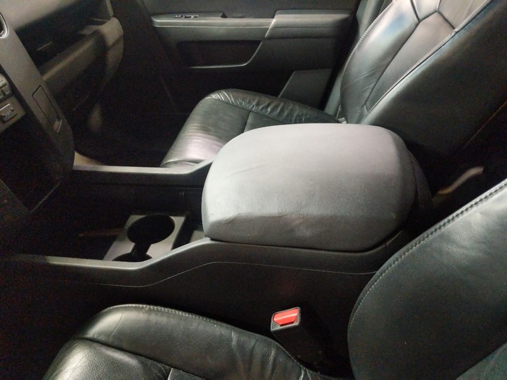 2011 Honda Pilot - Center Console/Cup Holders