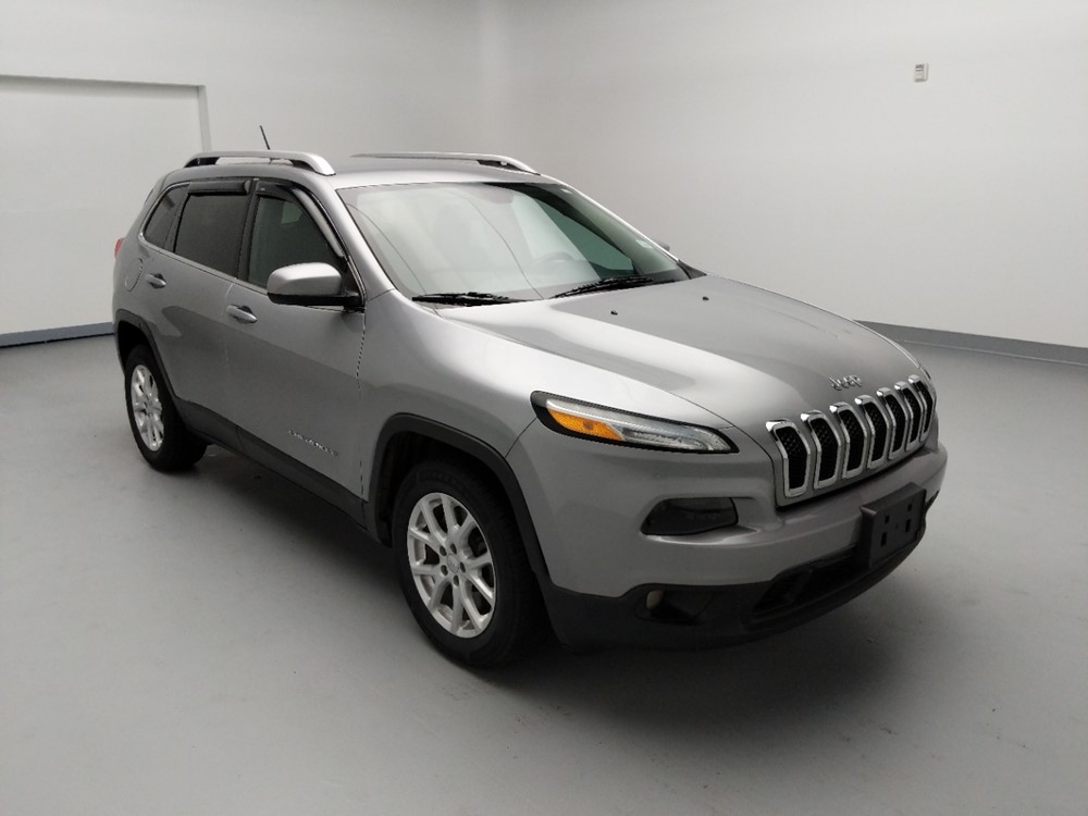 2015 Jeep Cherokee - Passenger Front Bumper