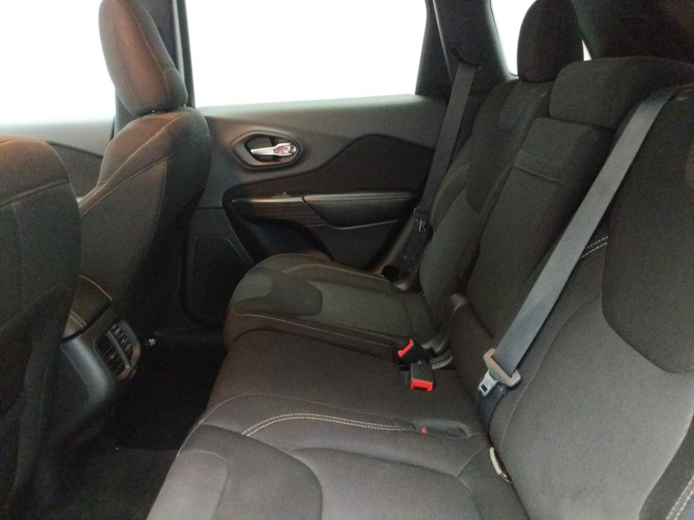 2015 Jeep Cherokee - Driver Rear Seat