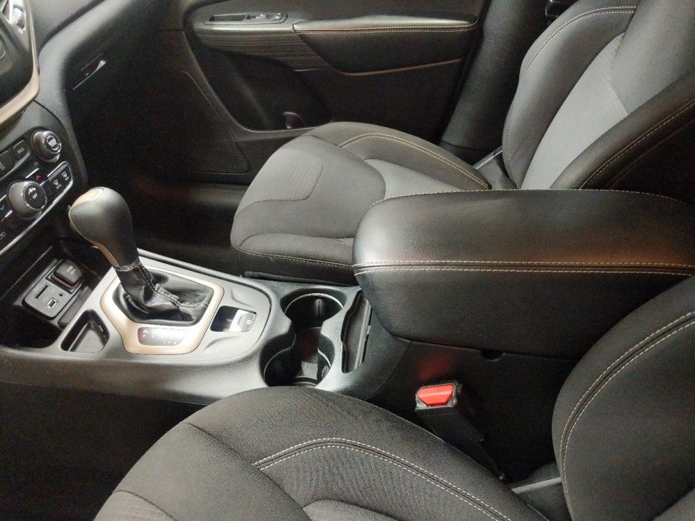2015 Jeep Cherokee - Center Console/Cup Holders