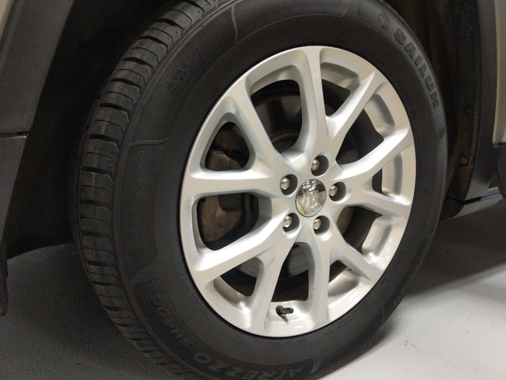 2015 Jeep Cherokee - Wheel