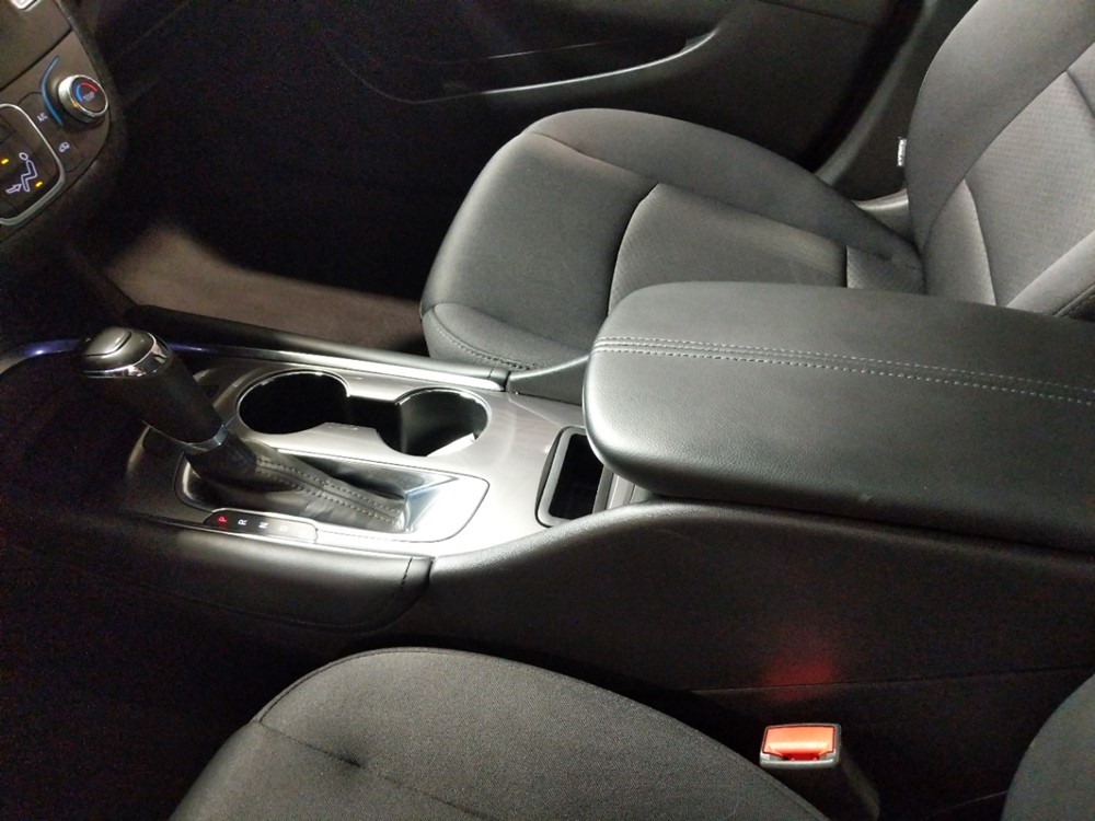 2016 Chevrolet Malibu - Center Console/Cup Holders