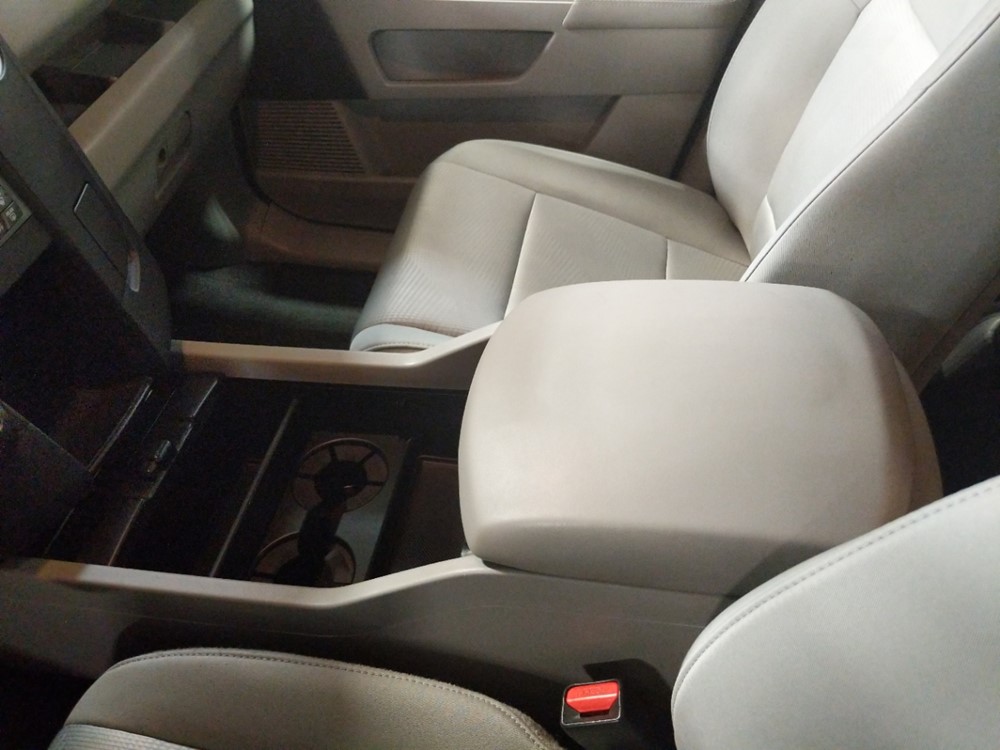2012 Honda Pilot - Center Console/Cup Holders