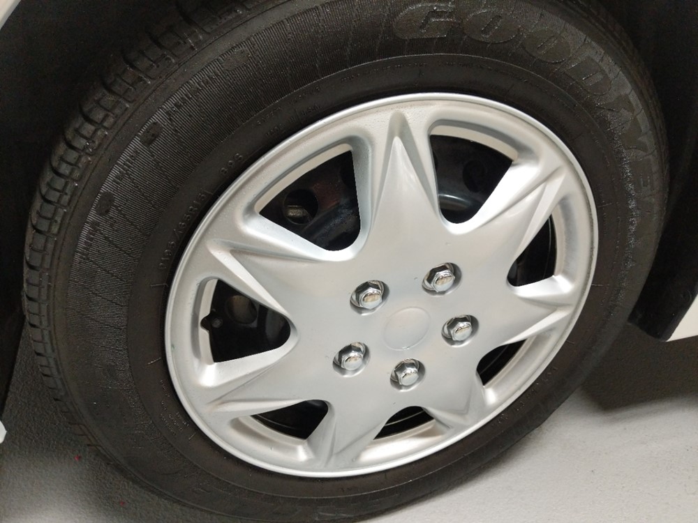 2015 Toyota Corolla - Wheel